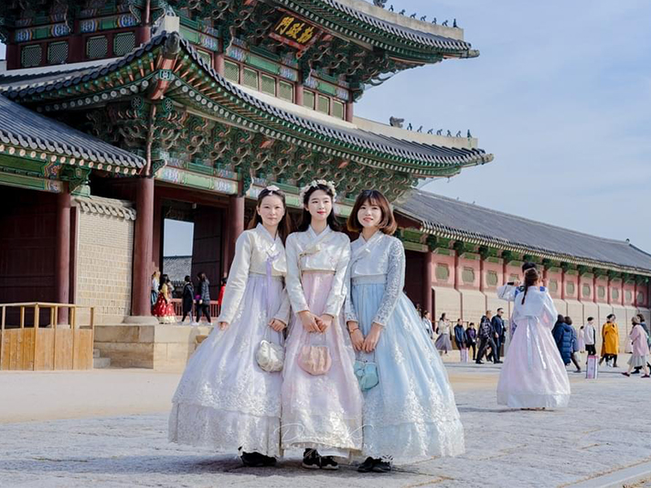 [Small Group Tour] All in one Full-day Tour No.1 (Palace, Insadong, Namdaemun Market)
